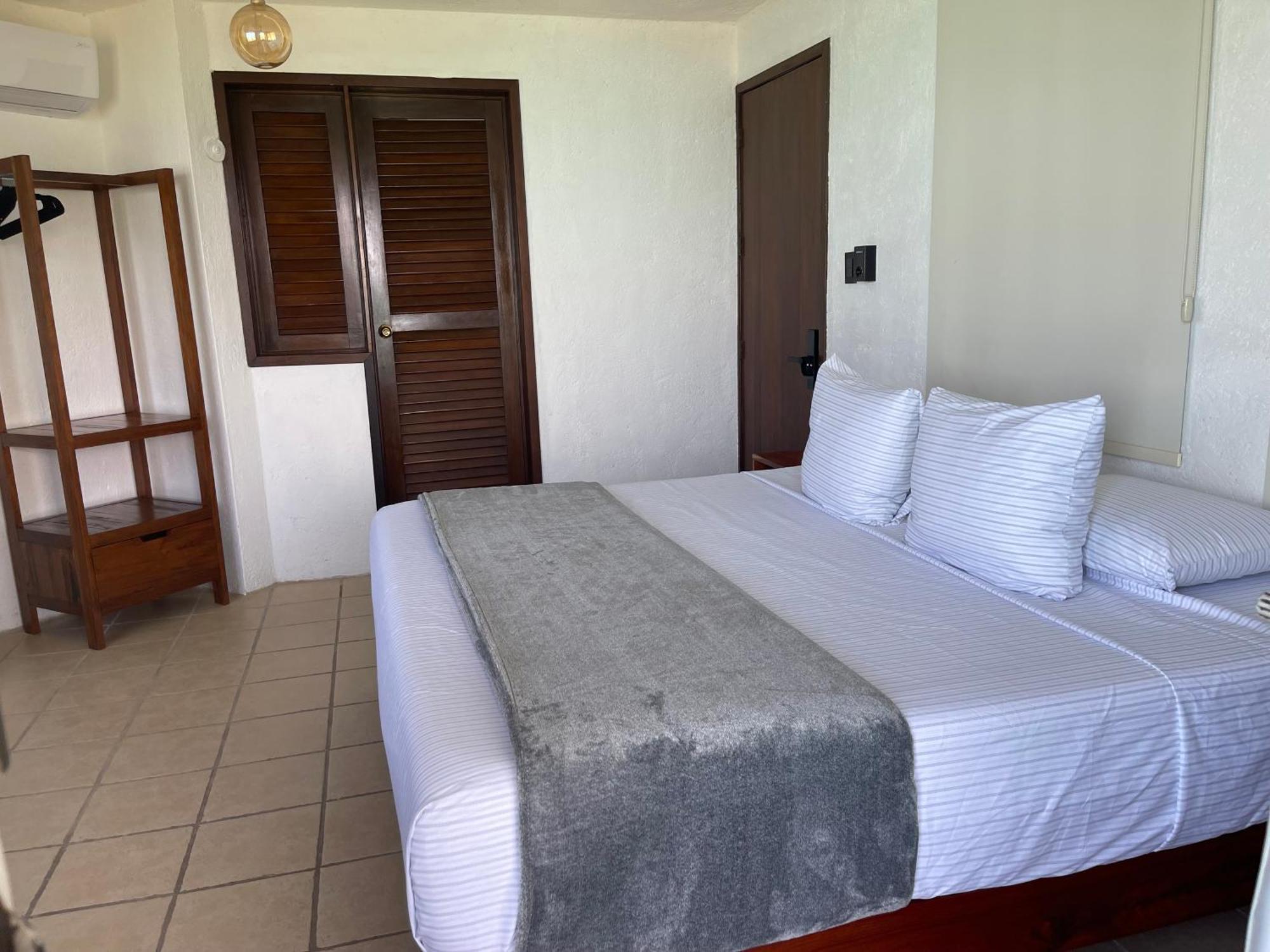 Blue Caribe Bacalar Front Lagoon 외부 사진