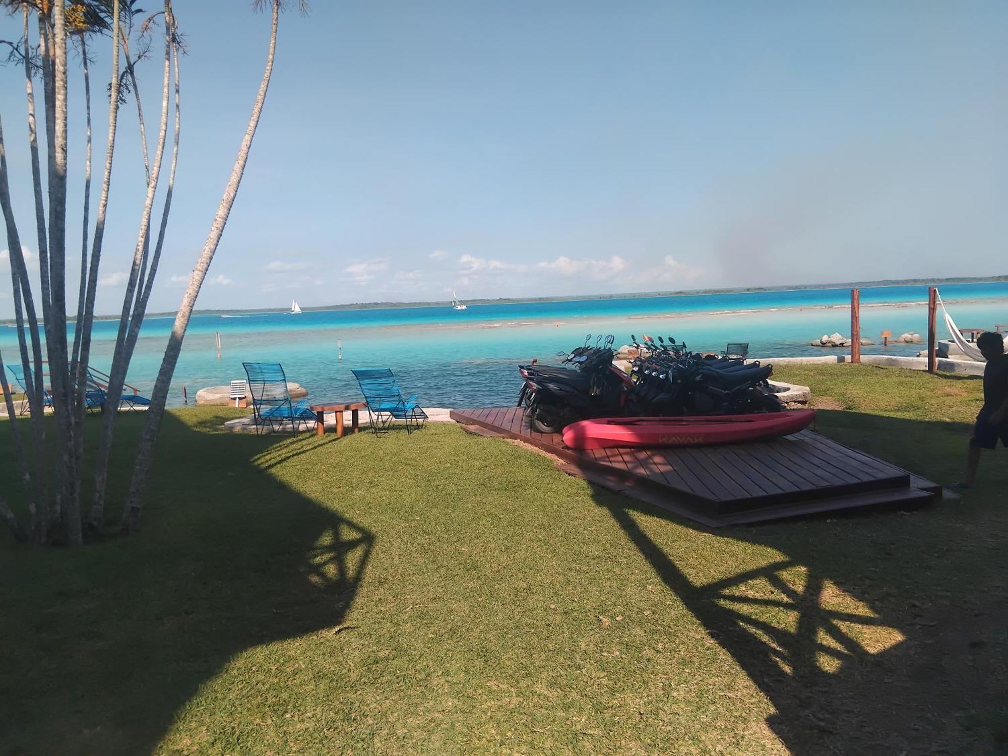 Blue Caribe Bacalar Front Lagoon 외부 사진