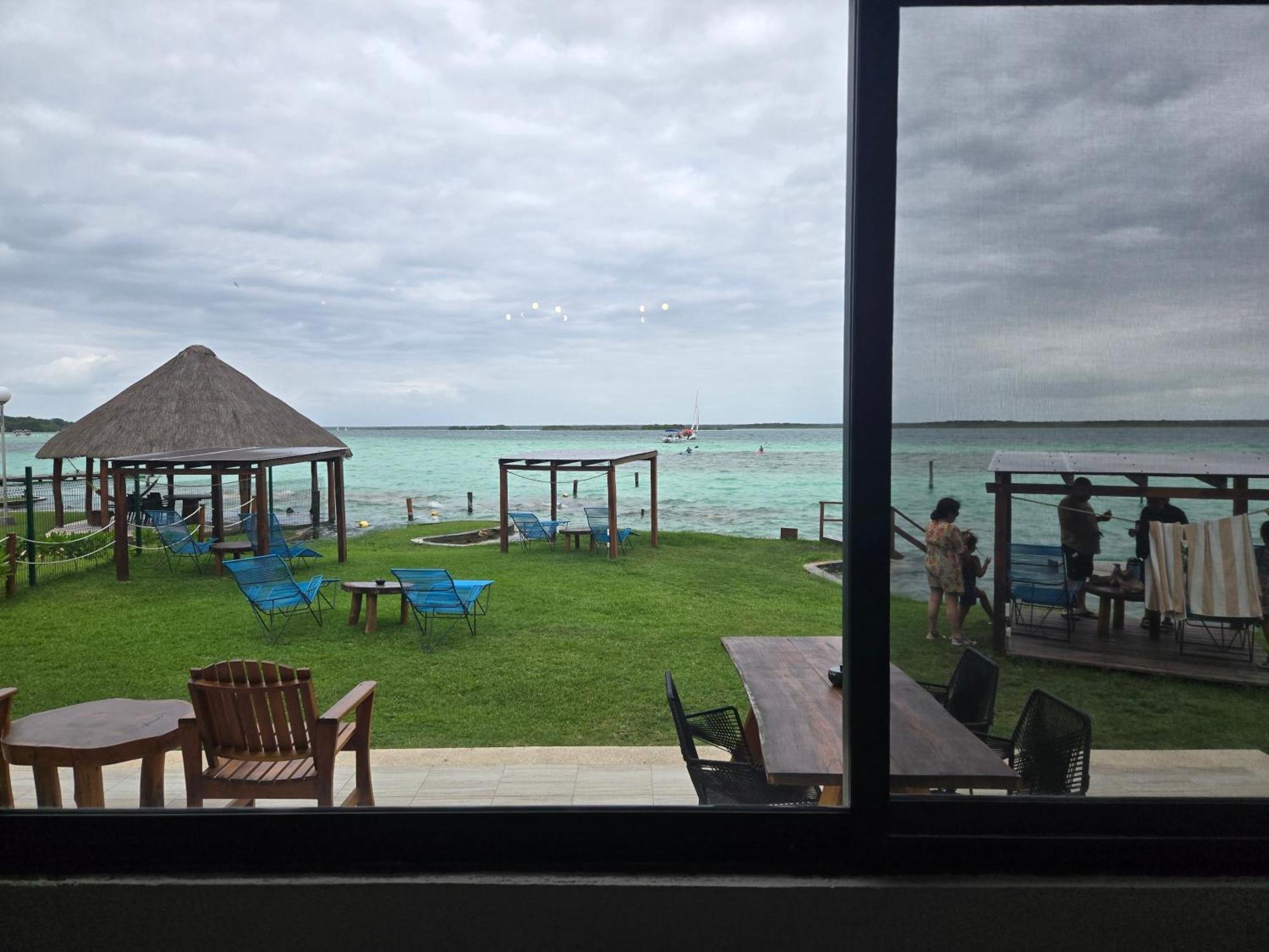 Blue Caribe Bacalar Front Lagoon 외부 사진